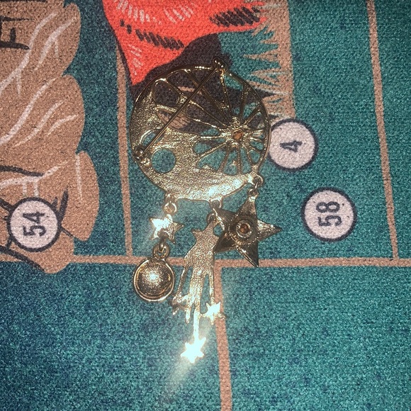 🌻 HOST PICK 🌻 ✨ Celestial Moon, Stars & Earth Pin ✨ - Picture 4 of 4